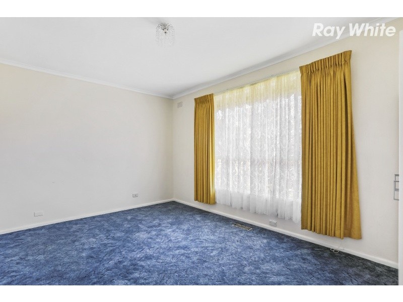 27 Sasses Avenue, Bayswater VIC 3153