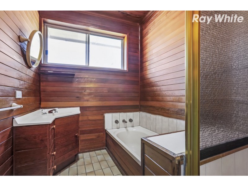 27 Sasses Avenue, Bayswater VIC 3153