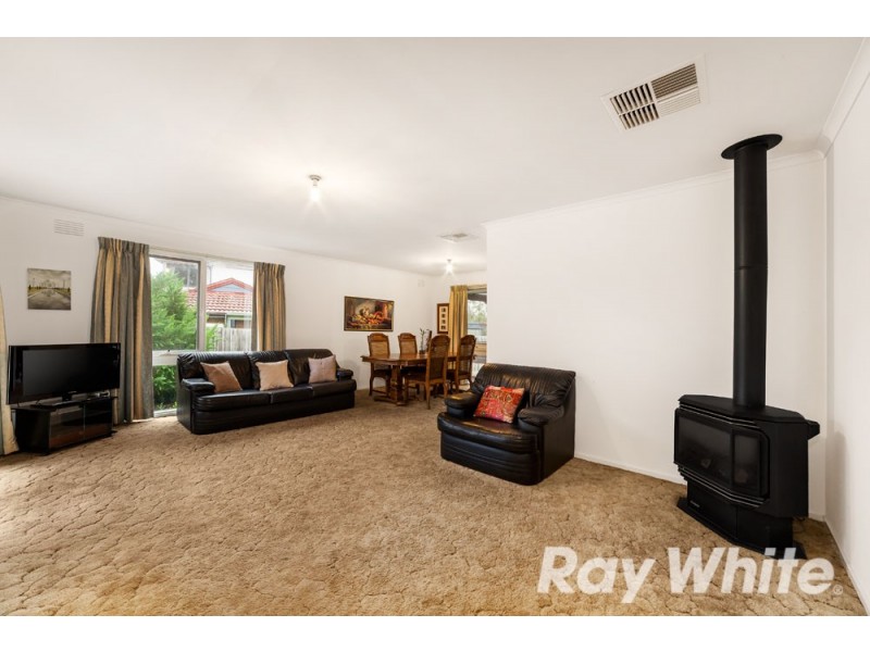 45 Wallace Road, Wantirna South VIC 3152
