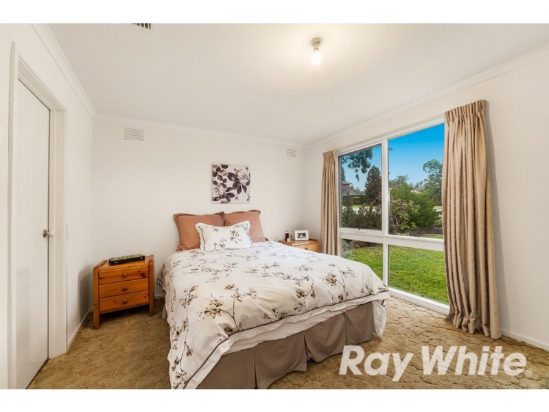 45 Wallace Road, Wantirna South VIC 3152