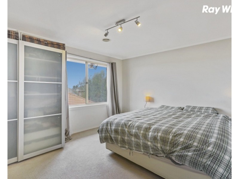 33 Arlington Walk, Vermont VIC 3133