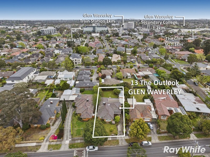 13 The Outlook, Glen Waverley VIC 3150