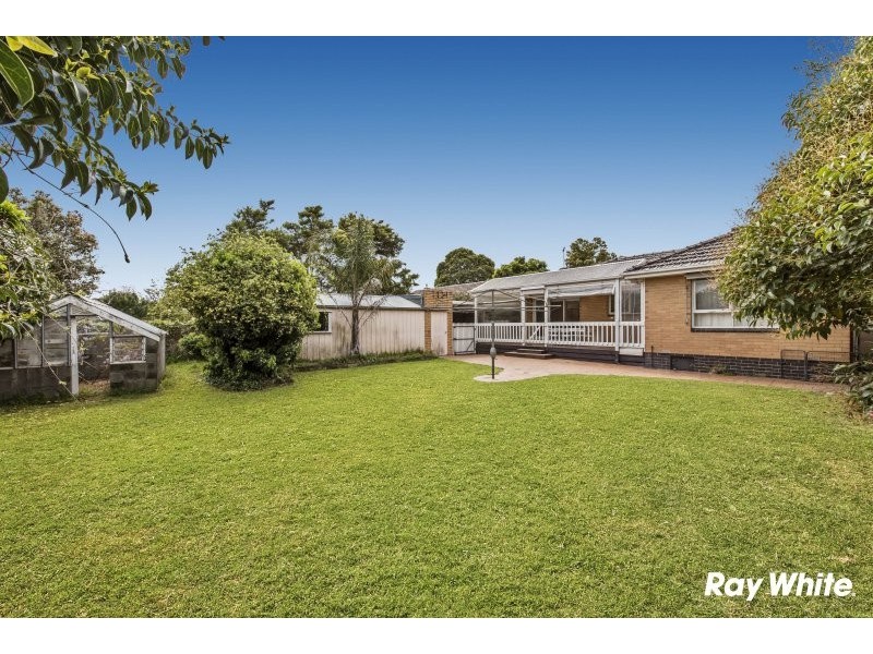 13 The Outlook, Glen Waverley VIC 3150