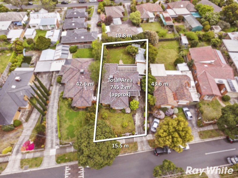 13 The Outlook, Glen Waverley VIC 3150
