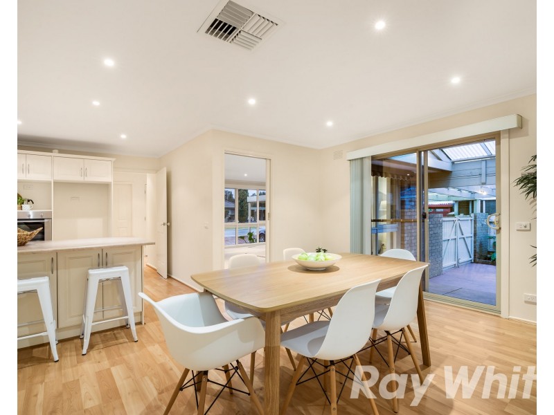24 Greenaway Drive, Ferntree Gully VIC 3156