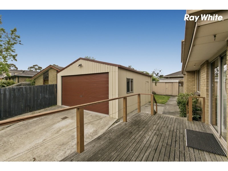 24 Sandhurst Road, Wantirna VIC 3152