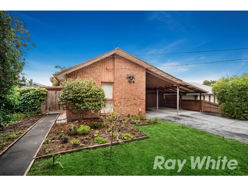 18 Kelvin Drive, Ferntree Gully VIC 3156