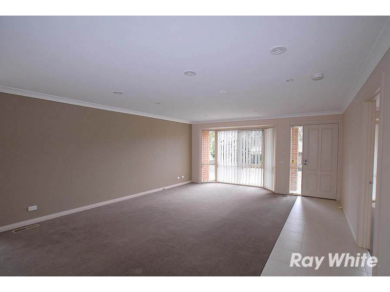 4 Vincent Street, Bayswater VIC 3153