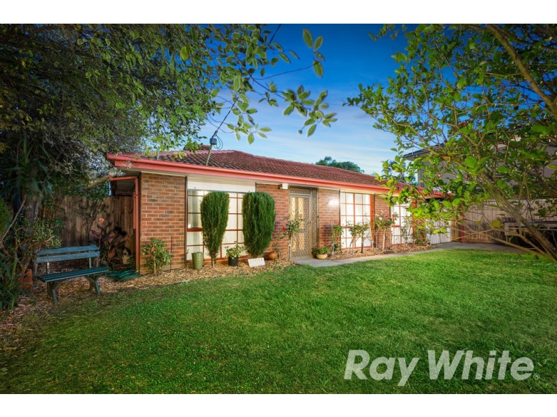 39 Blind Creek Lane, Wantirna South VIC 3152