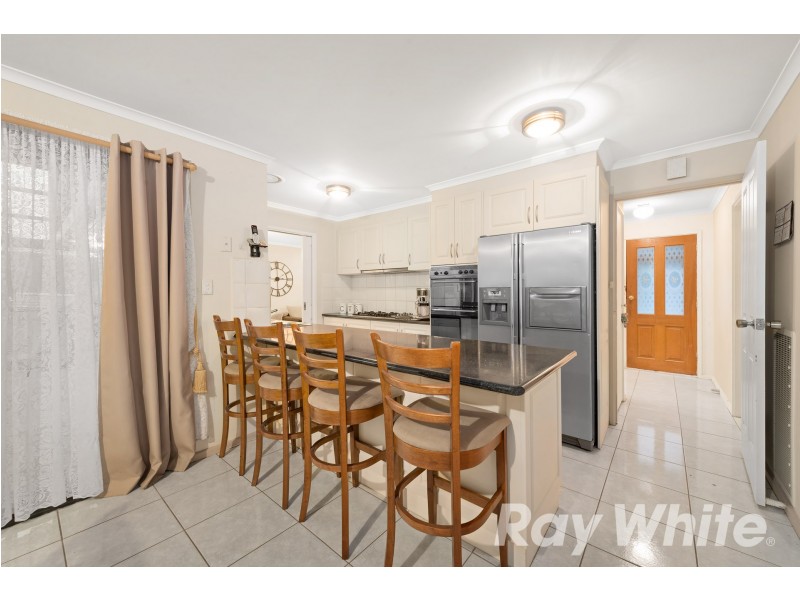 39 Blind Creek Lane, Wantirna South VIC 3152