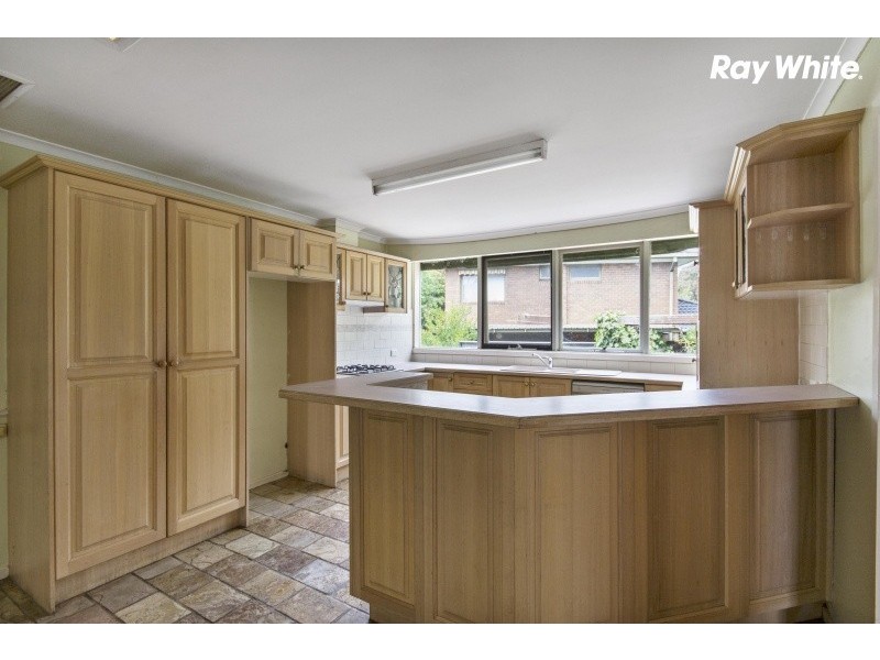 23 Mowbray Drive, Wantirna South VIC 3152