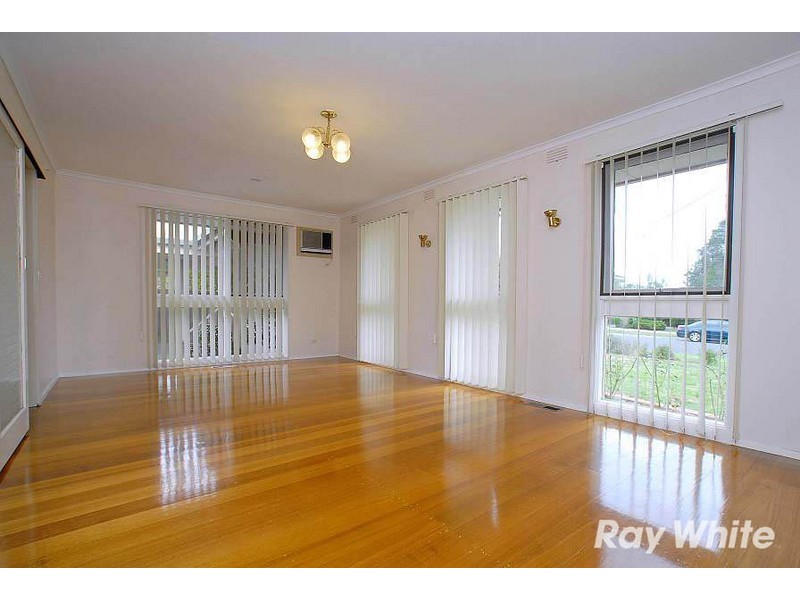 31 Dunbarton Drive, Wantirna VIC 3152