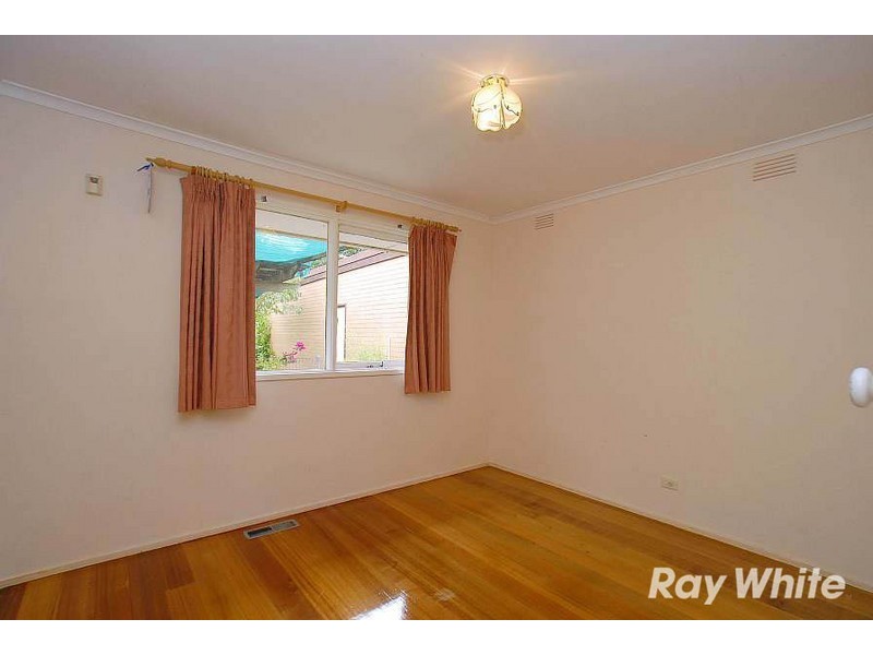 31 Dunbarton Drive, Wantirna VIC 3152