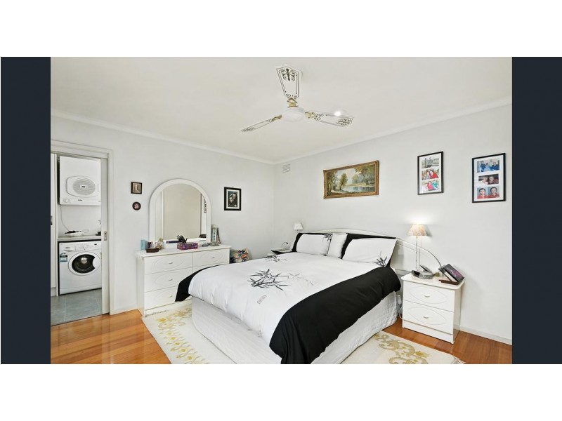 11 Akron Street, Ferntree Gully VIC 3156