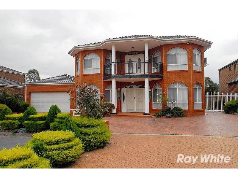 17 Sovereign Place, Wantirna South VIC 3152