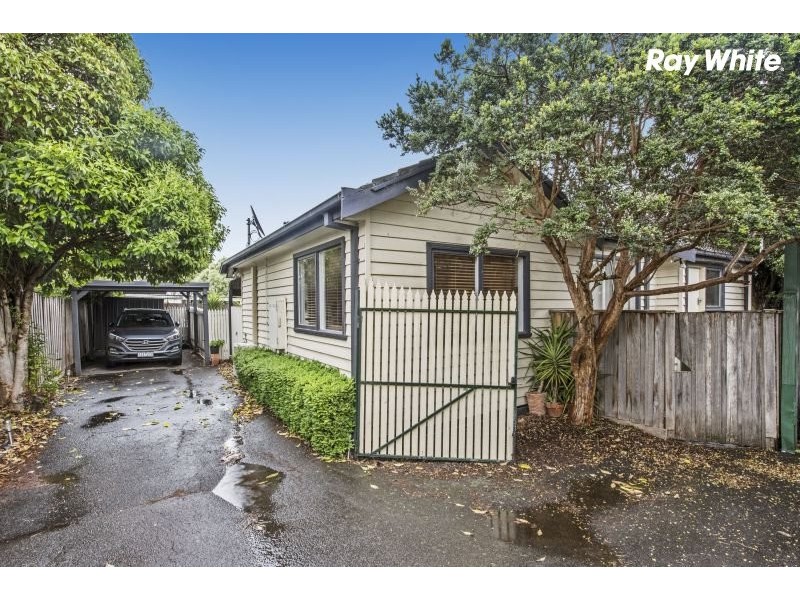 2/132 Wantirna Road, Ringwood VIC 3134