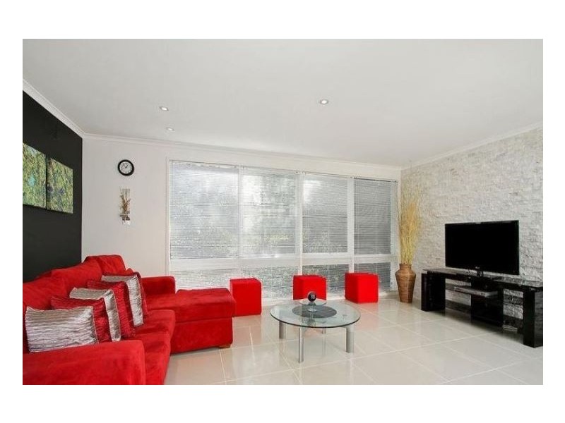 23 Merryn Grove, Wantirna South VIC 3152