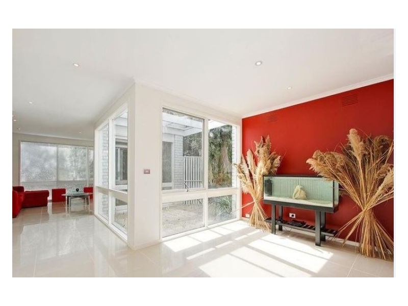 23 Merryn Grove, Wantirna South VIC 3152
