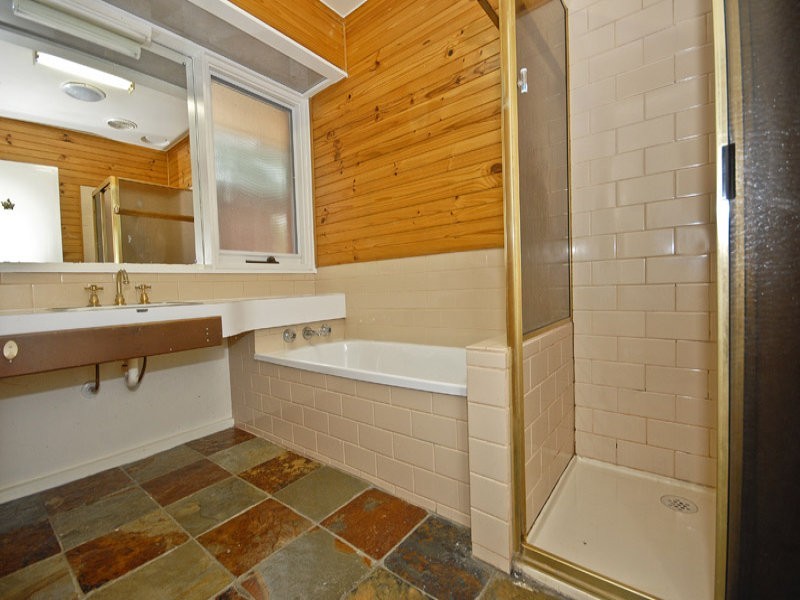 2 Caroline Court, Bayswater VIC 3153