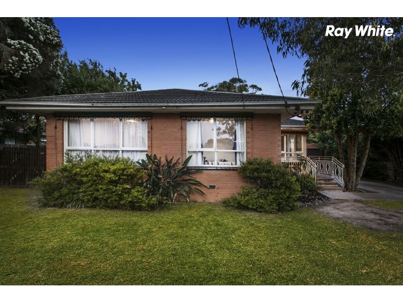 26 Latona Avenue, Knoxfield VIC 3180