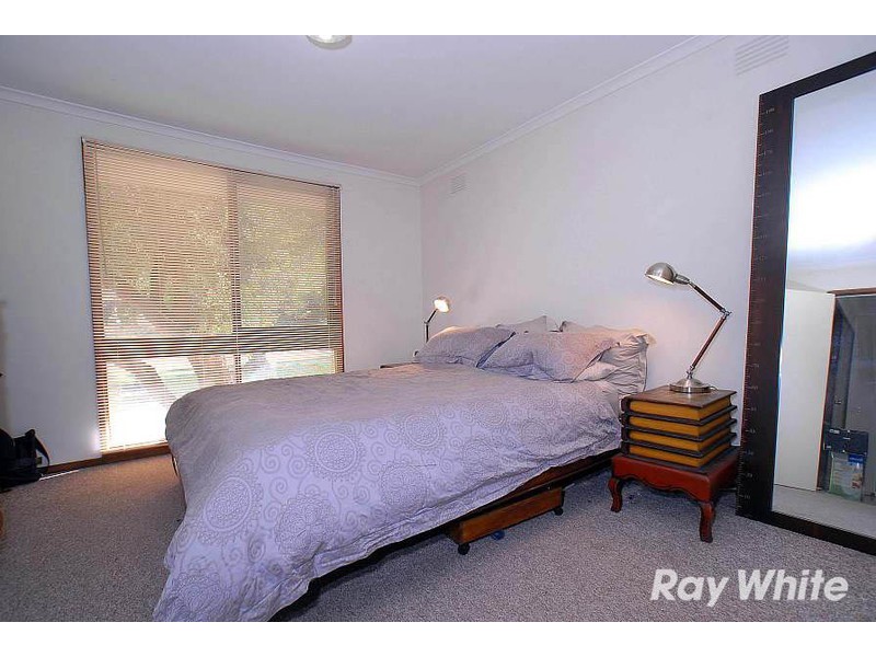 29 Brentwood Drive, Wantirna VIC 3152