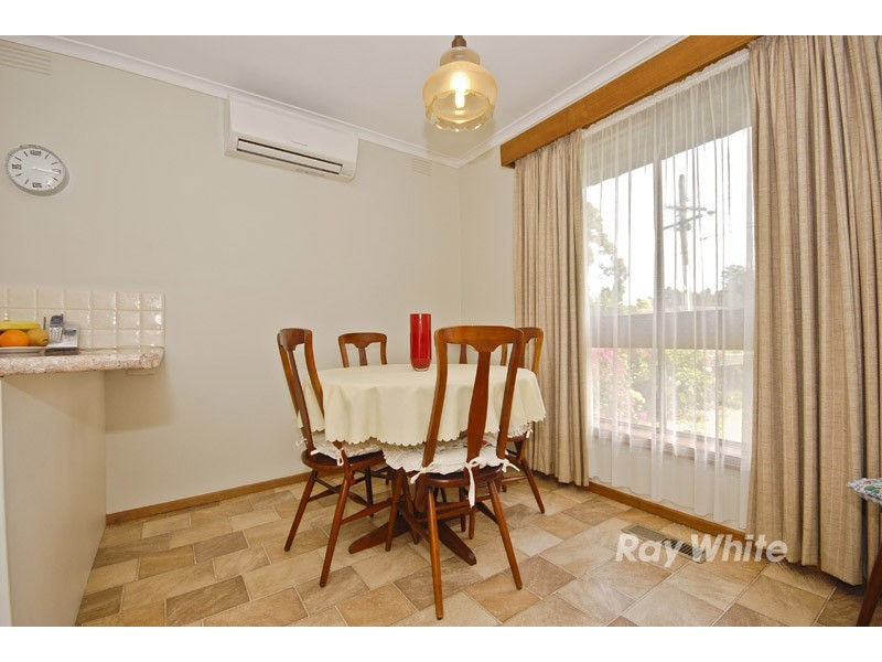 64 Grayson Drive, Scoresby VIC 3179