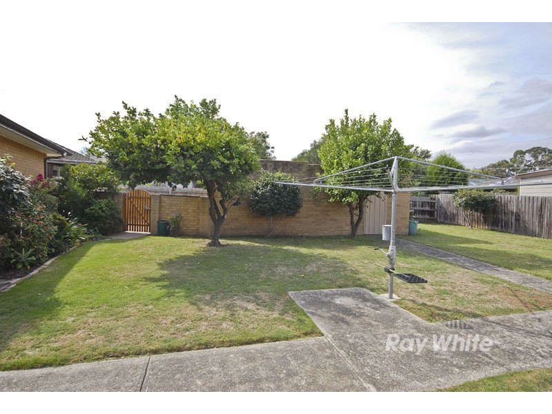 64 Grayson Drive, Scoresby VIC 3179