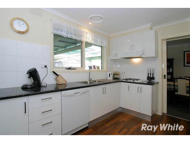 15 Brennan Drive, Wantirna South VIC 3152