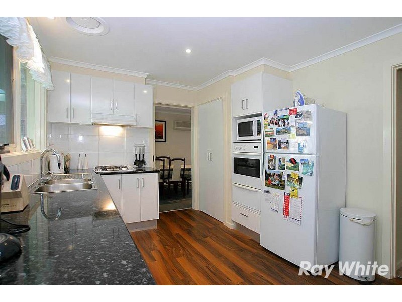 15 Brennan Drive, Wantirna South VIC 3152