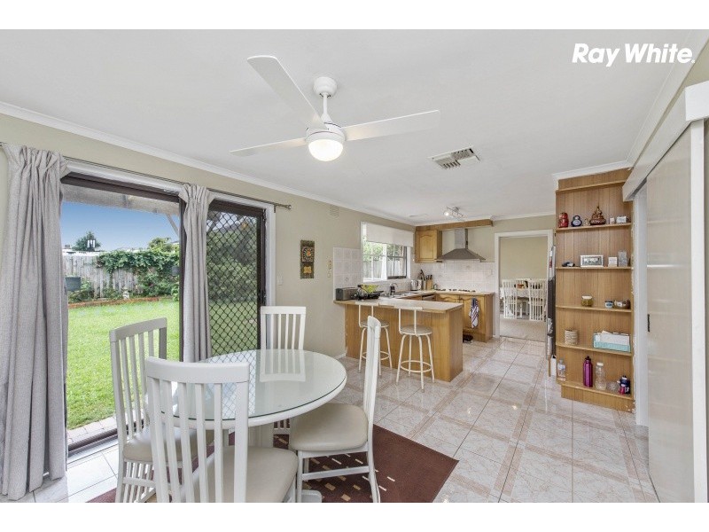 4 Tintern Crescent, Wantirna South VIC 3152