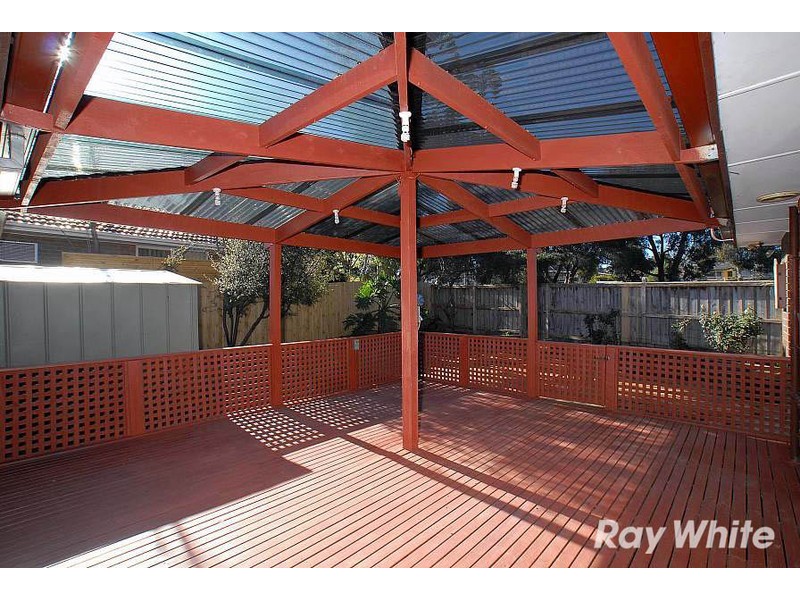 9 Attenborough Square, Wantirna VIC 3152