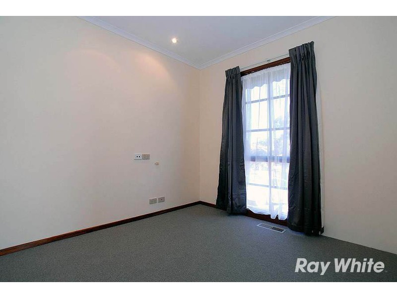 9 Attenborough Square, Wantirna VIC 3152