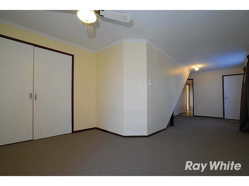 9 Attenborough Square, Wantirna VIC 3152