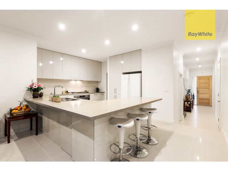 33a Mareeba Crescent, Bayswater VIC 3153