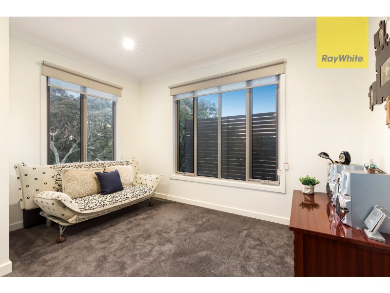 33a Mareeba Crescent, Bayswater VIC 3153
