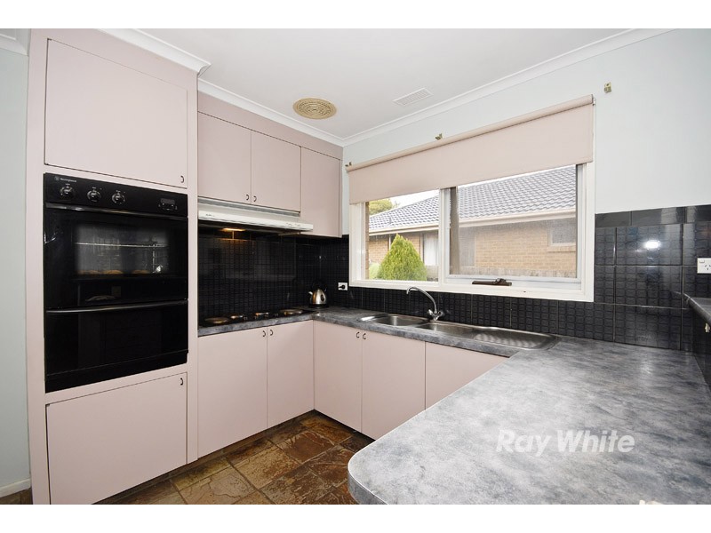 12 Jeanette Street, Bayswater VIC 3153