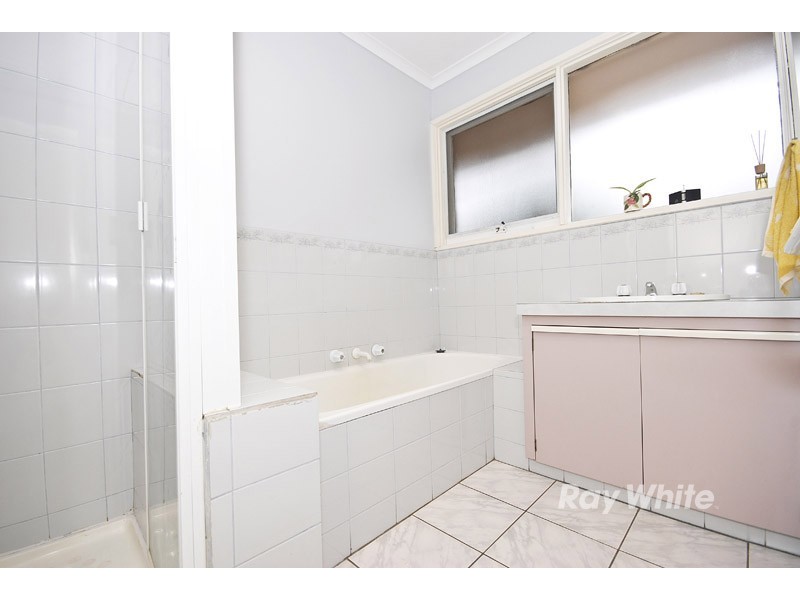 12 Jeanette Street, Bayswater VIC 3153