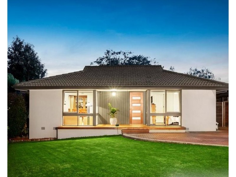 11 Courtney Square, Wantirna VIC 3152