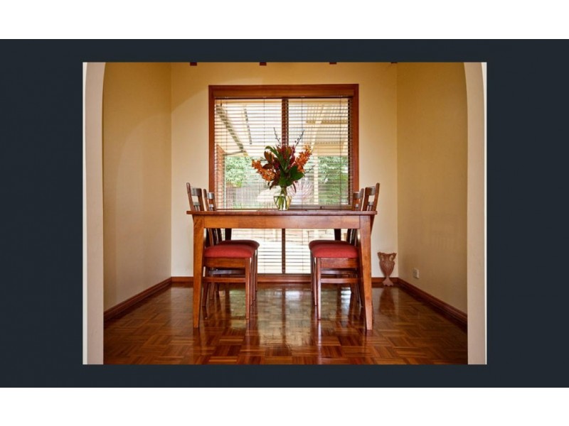 21 Janden Close, Knoxfield VIC 3180