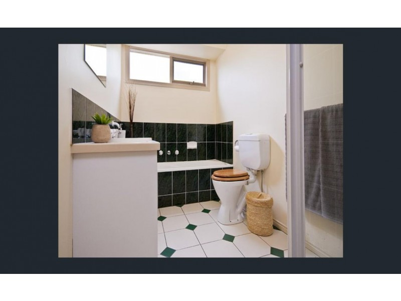 21 Janden Close, Knoxfield VIC 3180