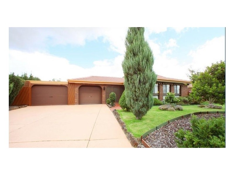 73 Willow Avenue, Rowville VIC 3178