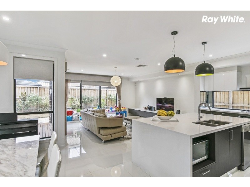 40 Verdant Street, Wantirna South VIC 3152