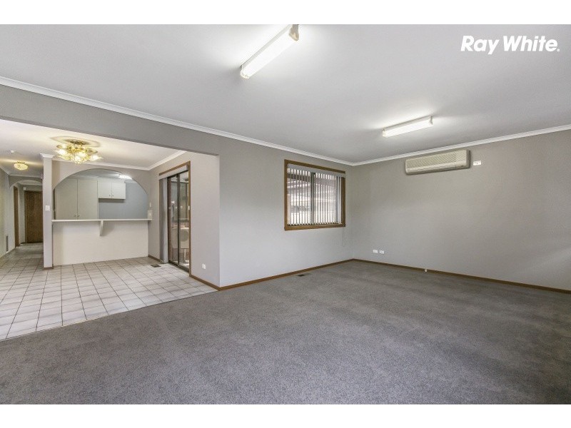112 Fraser Crescent, Wantirna South VIC 3152