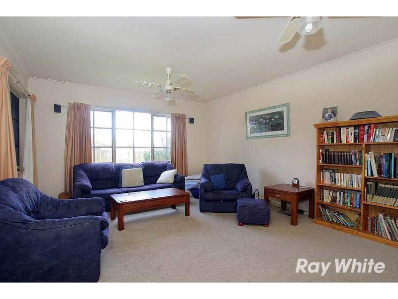 102 Kidderminster Drive, Wantirna VIC 3152