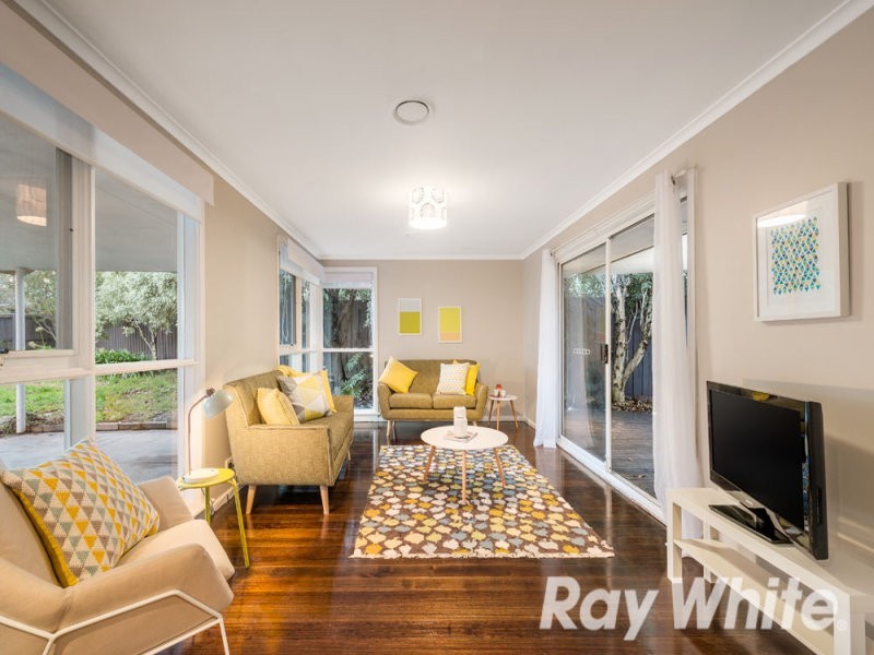 17 Moonah Road, Wantirna South VIC 3152