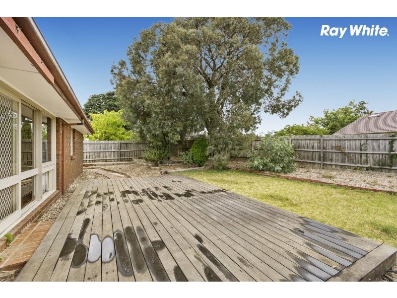 12 Mockridge Street, Wantirna South VIC 3152