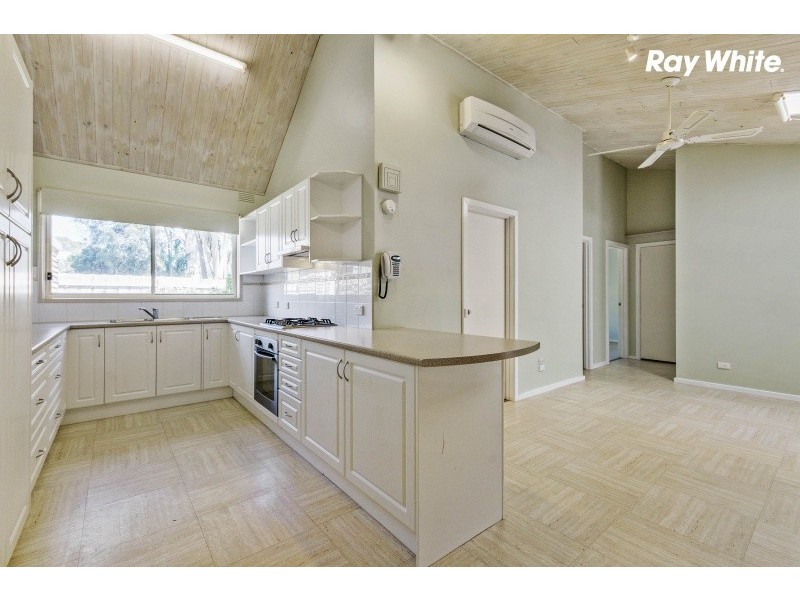 13 Pinevale Court, Boronia VIC 3155