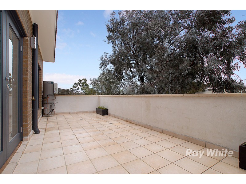 9/3-5 Milton Street, Ferntree Gully VIC 3156