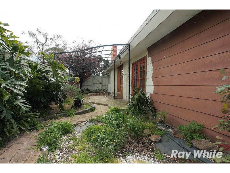 52 Coleman Road, Wantirna South VIC 3152