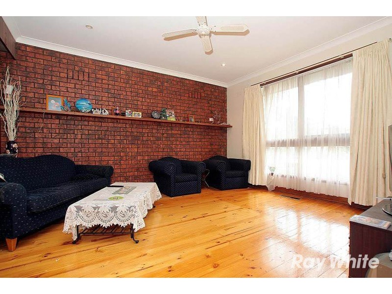 5 Vinen Road, Scoresby VIC 3179